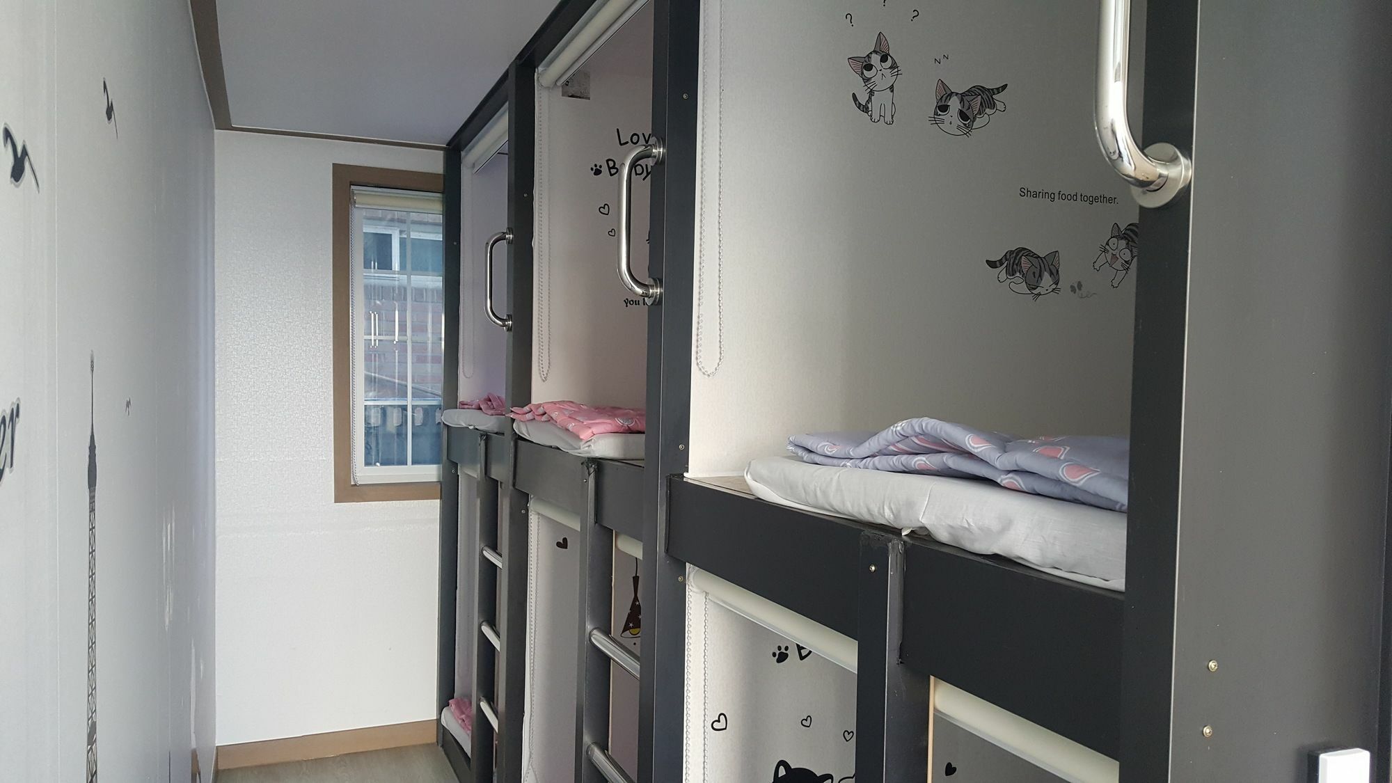 Ocean Capsule Guesthouse Kangnung Exteriér fotografie
